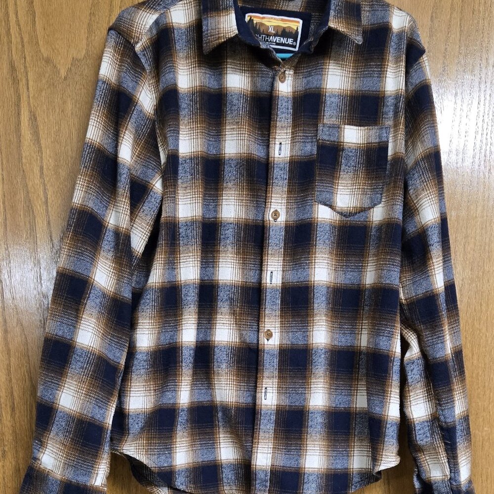 Eighth Avenue Men's XL Plaid Flannel Button Down Long Sleeve Shirt